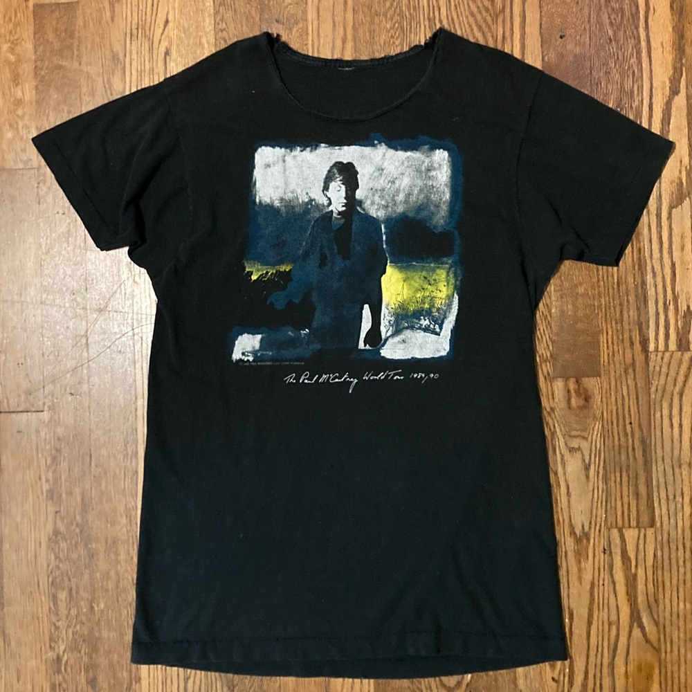 Vintage Paul McCartney World Tour 1989-90 Single Stitch crop neck Shirt Beatles